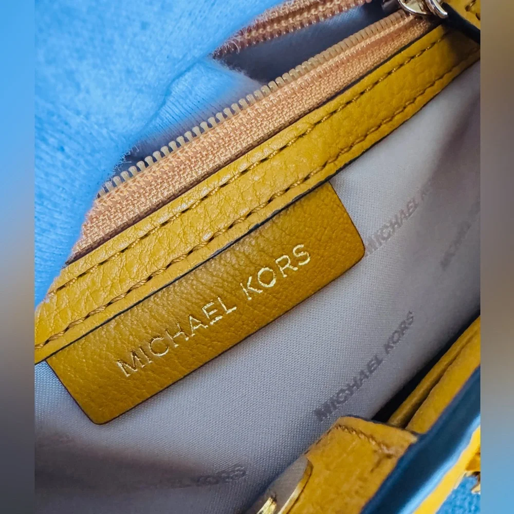 Set of 2 Michael Kors Brooklyn Pebbled Leather Satchel with Coin Purse - Picture 8 of 14